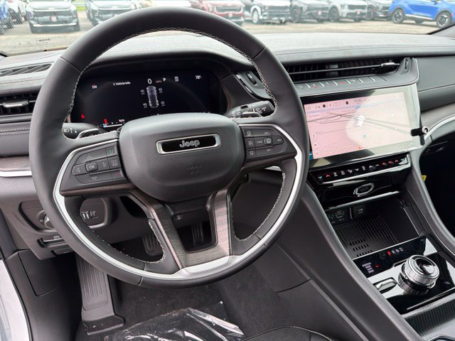 New 2026 Jeep Grand Cherokee Altitude AWD/4WD image 14