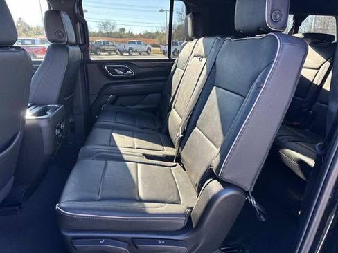 Certified 2024 Chevrolet Suburban Premier image 18