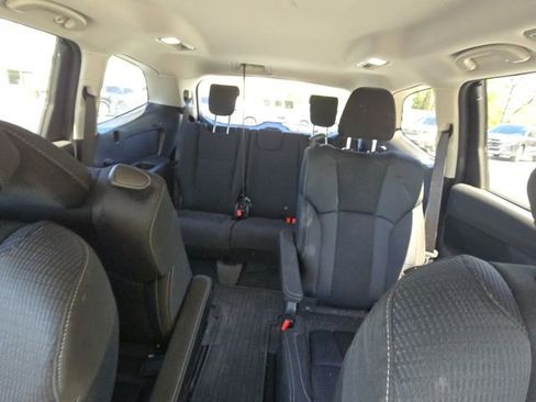 Used 2023 Subaru Ascent Premium w/ Convenience Package AWD/4WD image 9