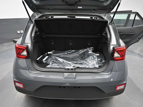 New 2026 Hyundai Venue SEL FWD image 13