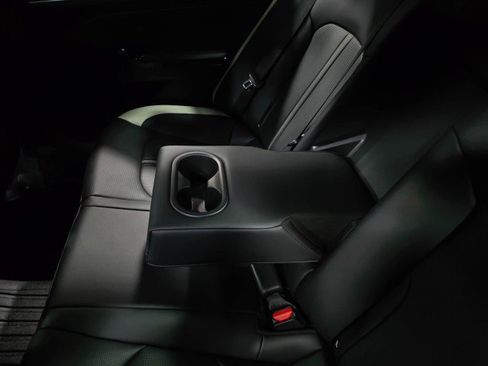 Used 2025 Kia K5 GT-Line w/ GT-Line Premium Package image 18