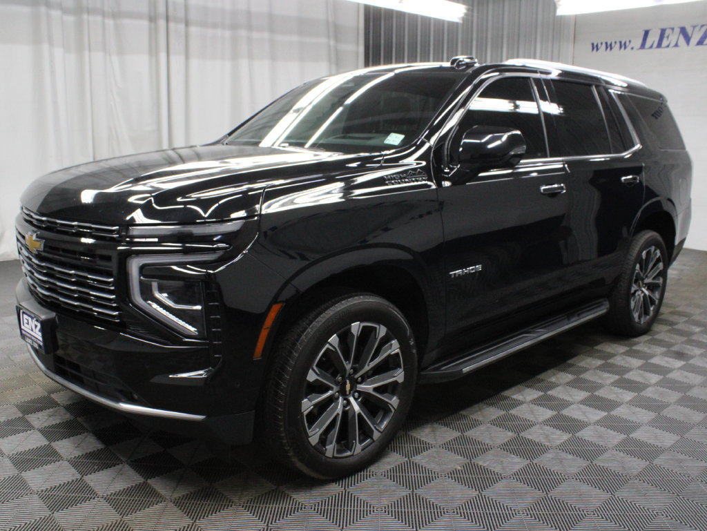 Used 2025 Chevrolet Tahoe High Country w/ Sun And Tow Package AWD/4WD image 7