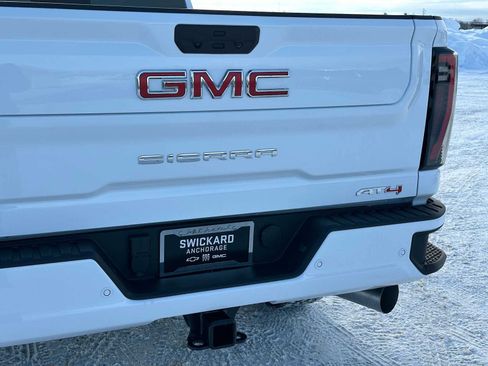 New 2026 GMC Sierra 3500 AT4 w/ Technology Package AWD/4WD image 13