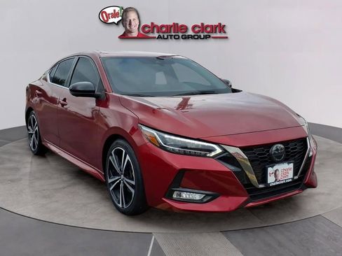 Used 2023 Nissan Sentra SR w/ SR Premium Package FWD image 7