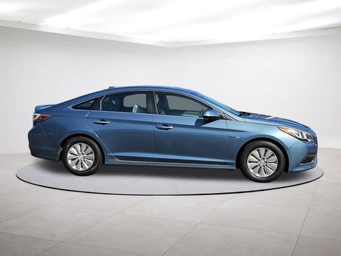 Used 2016 Hyundai Sonata SE image 8