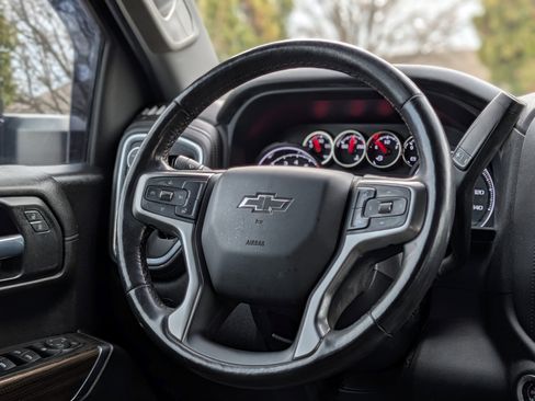 Used 2021 Chevrolet Silverado 1500 LT Trail Boss w/ Convenience Package II image 14