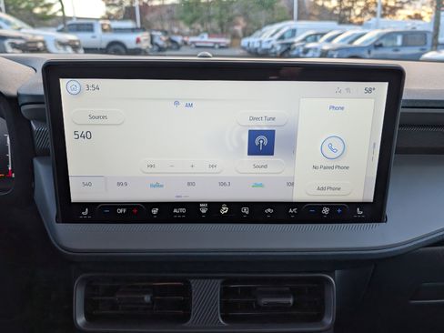 New 2025 Ford Maverick XLT w/ XLT Luxury Package image 24