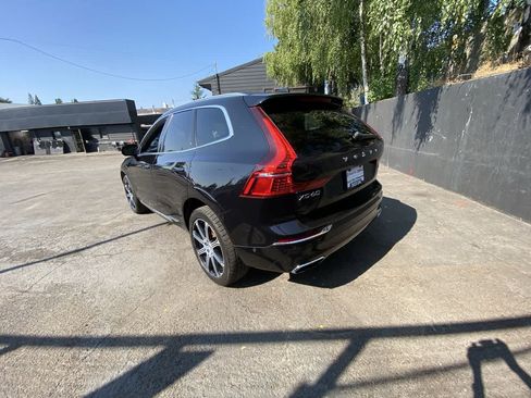 Used 2021 Volvo XC60 T5 Inscription w/ Advanced Package AWD/4WD image 4