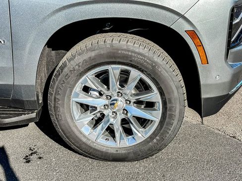 New 2026 Chevrolet Suburban Premier w/ Sun And Tow Package image 11