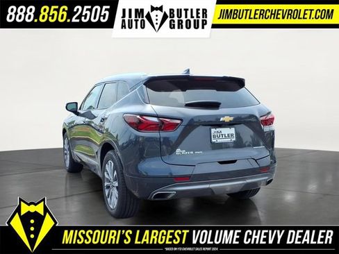 Used 2022 Chevrolet Blazer Premier w/ Driver Confidence II Package AWD/4WD image 2