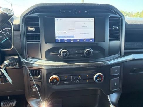Used 2022 Ford F150 XL w/ STX Appearance Package RWD image 11