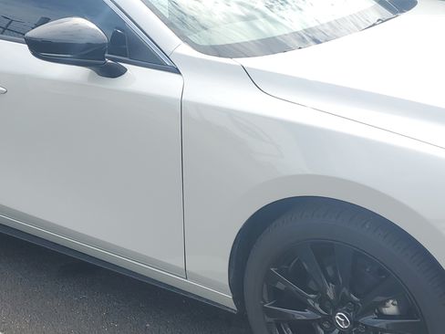 Used 2024 MAZDA MAZDA3 s FWD image 2