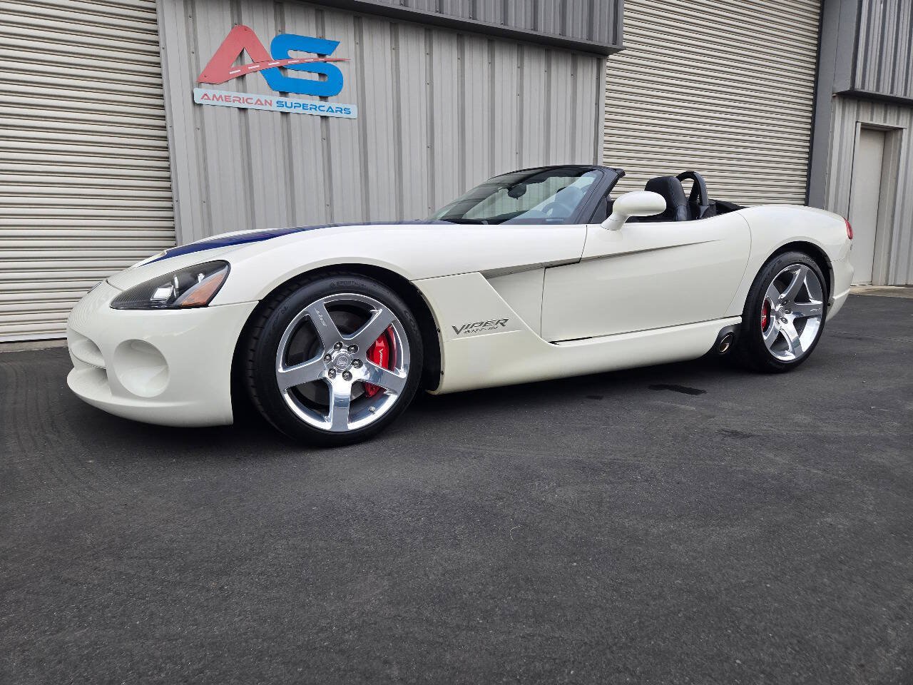 Used 2005 Dodge Viper SRT-10 RWD image 3