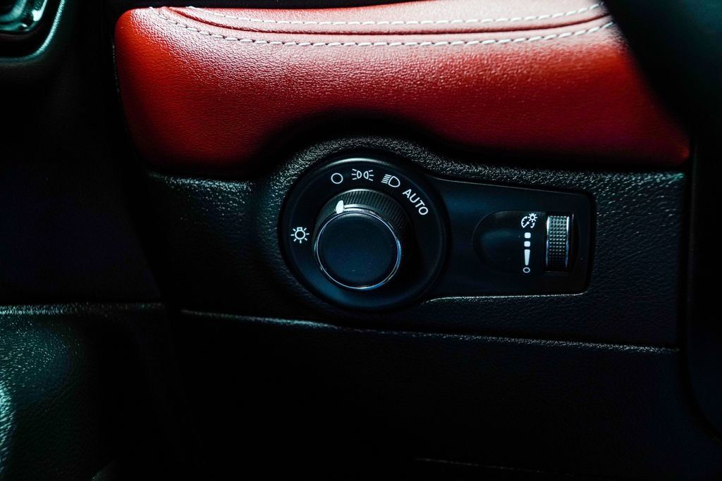 Used 2024 Dodge Durango SRT Hellcat AWD/4WD image 38