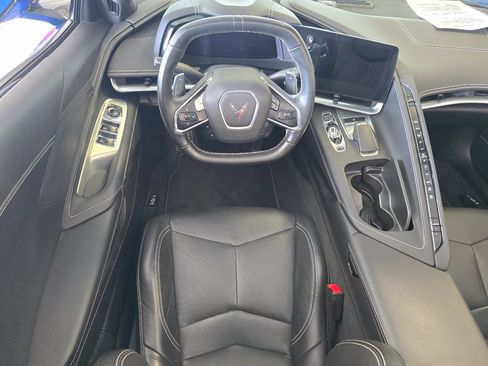 Used 2021 Chevrolet Corvette Stingray Convertible w/ 1LT RWD image 24