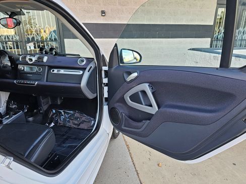 Used 2013 smart fortwo electric drive RWD image 21