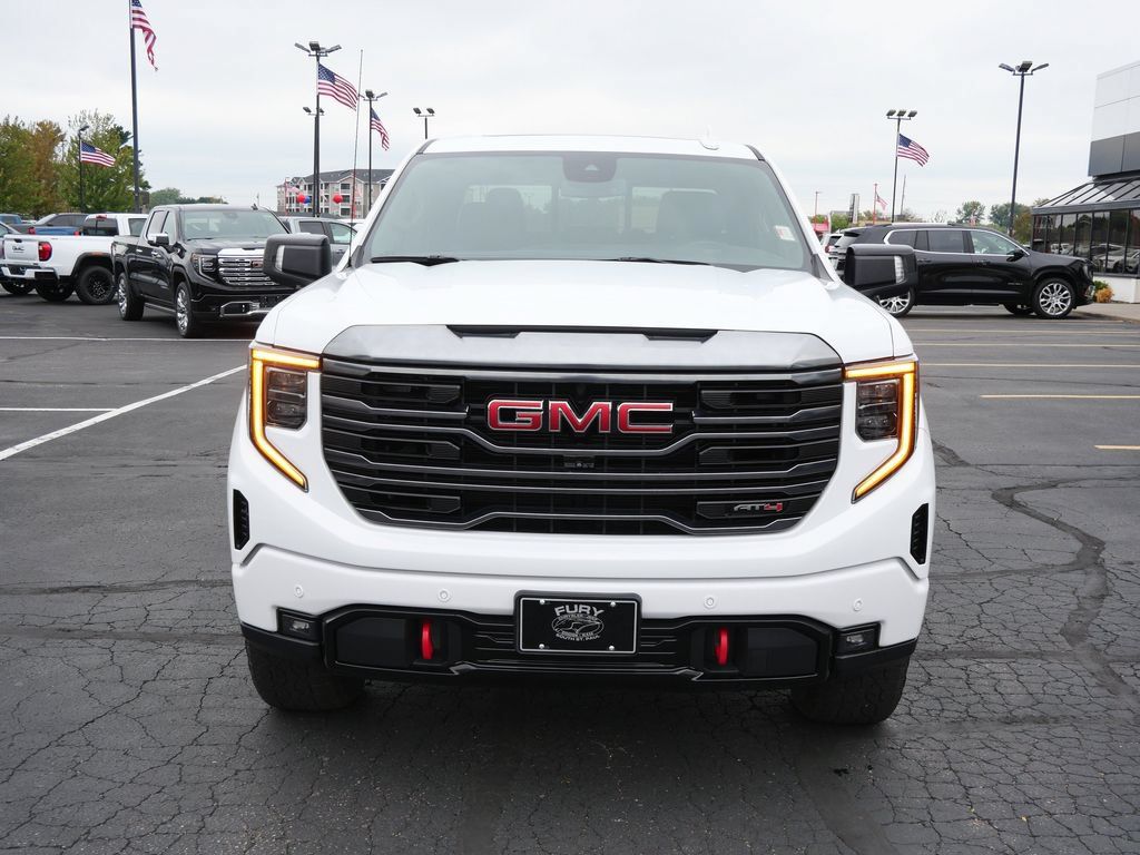 Certified 2024 GMC Sierra 1500 AT4 w/ AT4 Preferred Package AWD/4WD image 4