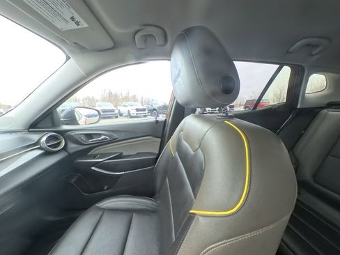 Used 2024 Chevrolet Trax ACTIV image 24