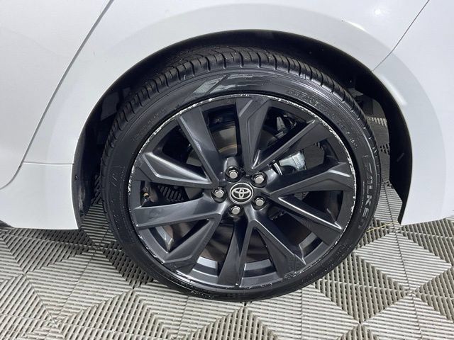 Used 2025 Toyota Corolla SE FWD image 23
