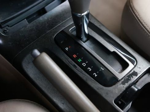 Used 2006 Toyota Camry LE image 39