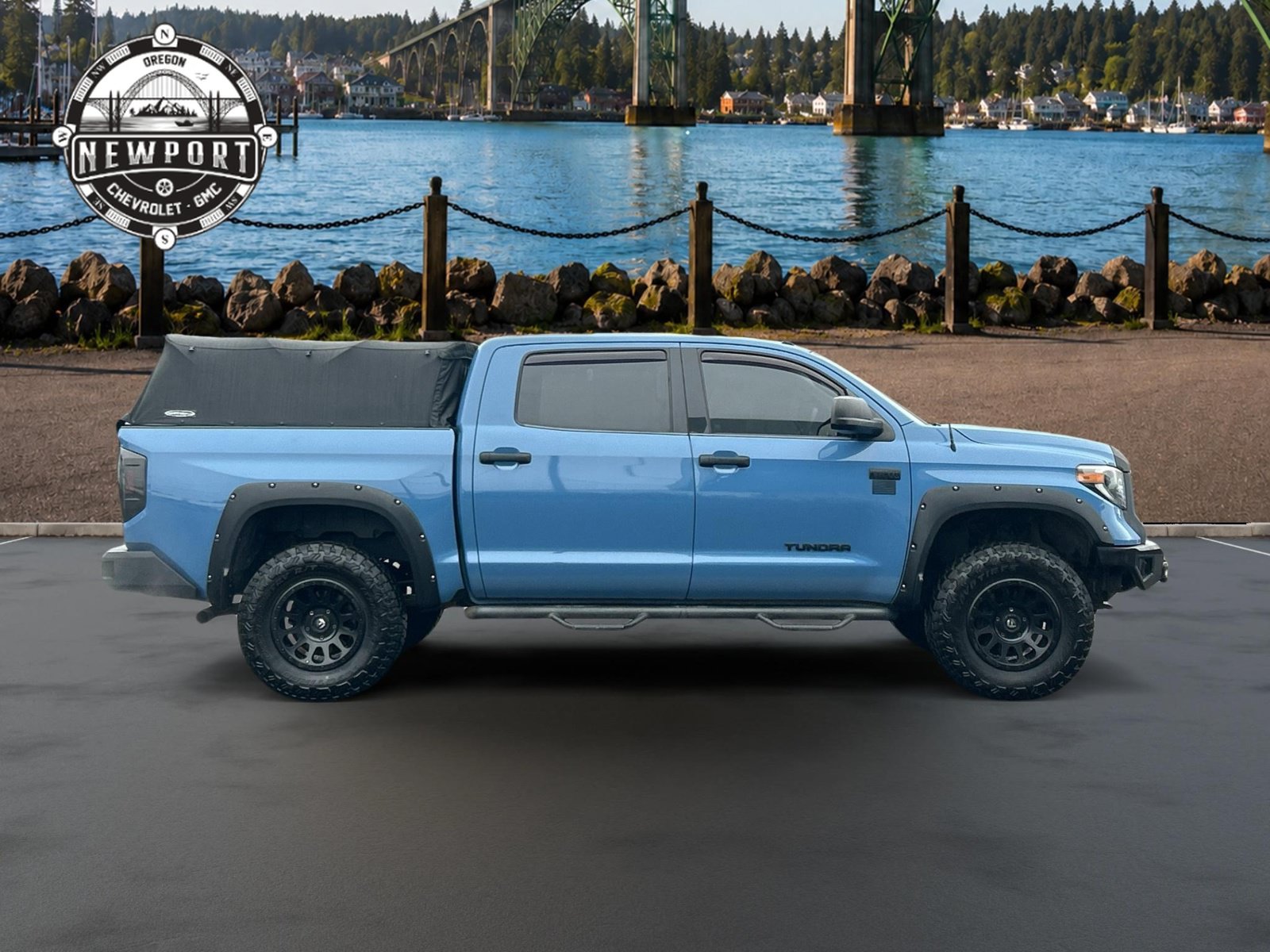 Used 2019 Toyota Tundra SR5 w/ TRD Off Road Package AWD/4WD image 4