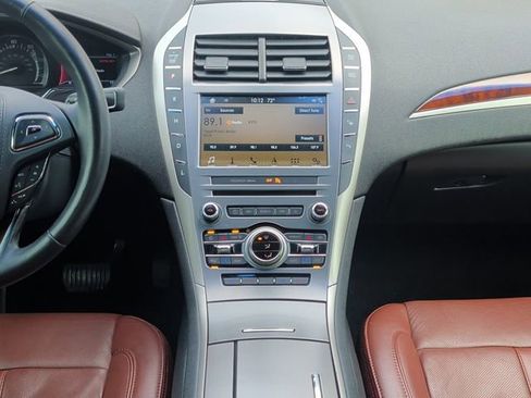 Used 2017 Lincoln MKZ Reserve w/ Luxury Package image 3