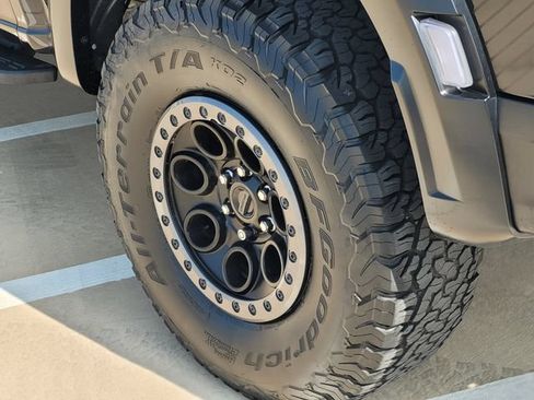 Used 2025 Ford F150 Raptor AWD/4WD image 7
