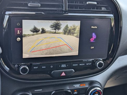 Used 2024 Kia Soul GT-Line w/ Option Group 020 image 19