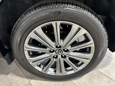 Certified 2025 MAZDA CX-5 Signature image 11