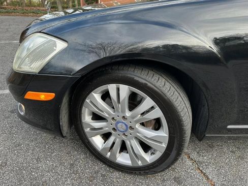 Used 2009 Mercedes-Benz S 550 4MATIC image 3
