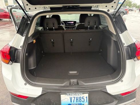 Used 2026 Buick Encore GX Preferred w/ Comfort Package FWD image 8