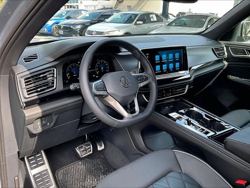 New 2026 Volkswagen Atlas Cross Sport SEL Premium R-Line AWD/4WD image 8