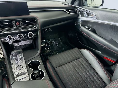 Used 2023 Genesis G70 2.0T w/ Sport Prestige Package RWD image 19