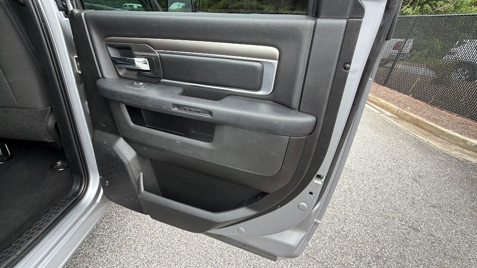 Used 2024 RAM 1500 Warlock RWD image 20