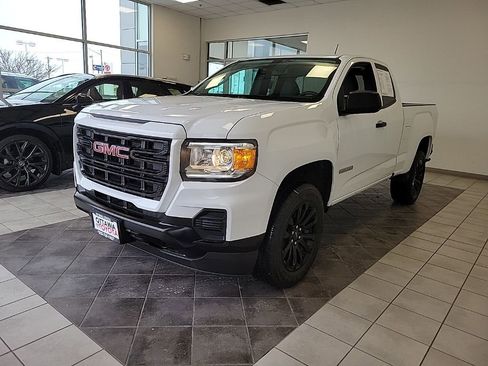 Used 2022 GMC Canyon Elevation Standard w/ Trailering Package image 2
