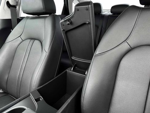 New 2025 Hyundai Sonata Limited image 18