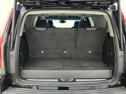 Used 2020 Cadillac Escalade 2WD image 22