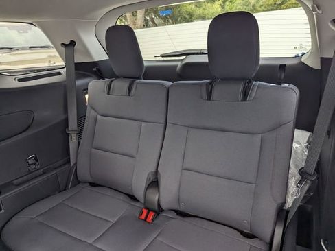New 2026 Ford Explorer Active RWD image 7