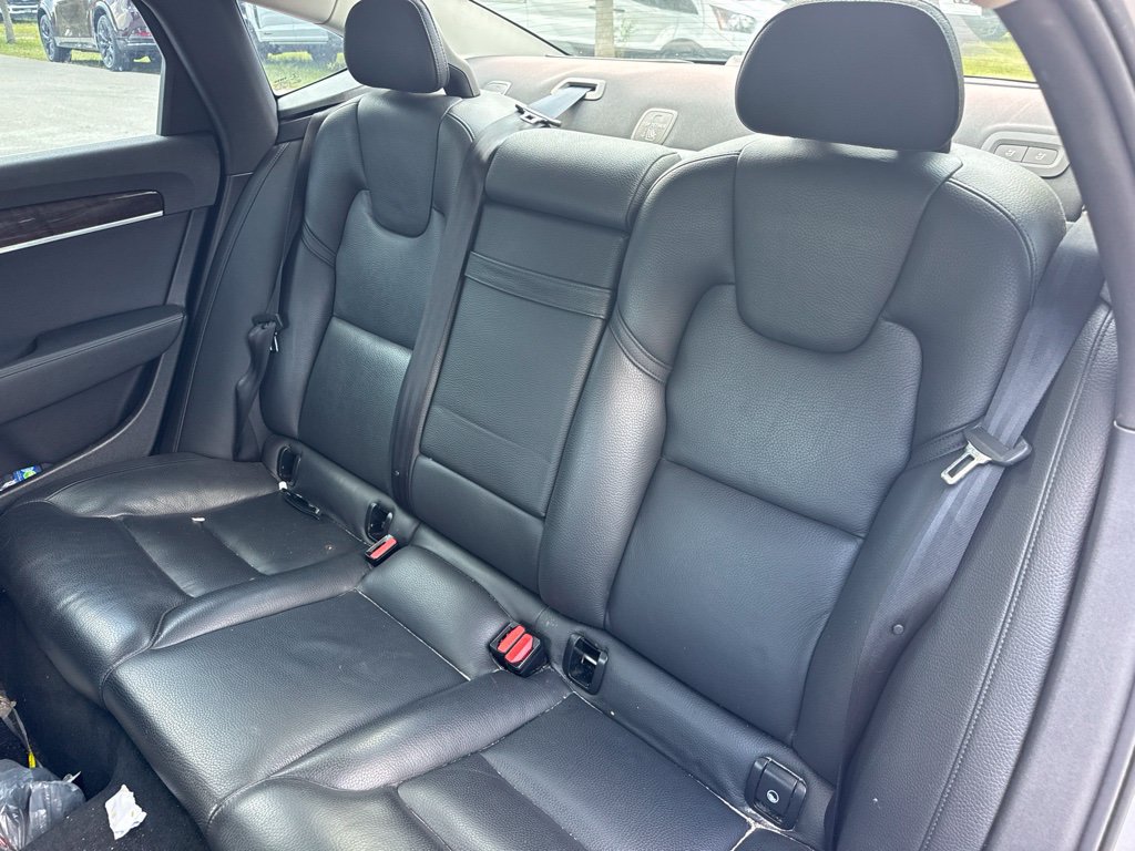 Used 2018 Volvo S90 T5 Momentum FWD image 11