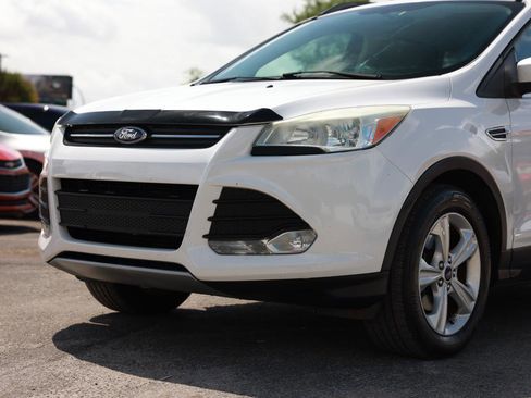 Used 2014 Ford Escape SE w/ Equipment Group 201A image 26