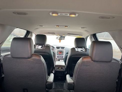 Used 2017 GMC Acadia Limited SLT image 29