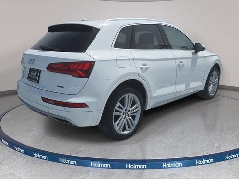 Used 2020 Audi Q5 Premium Plus w/ Premium Plus Package AWD/4WD image 5