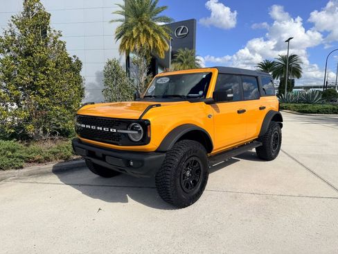 Used 2022 Ford Bronco Wildtrak image 1