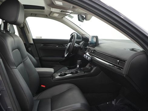 Used 2024 Honda Civic Touring image 11