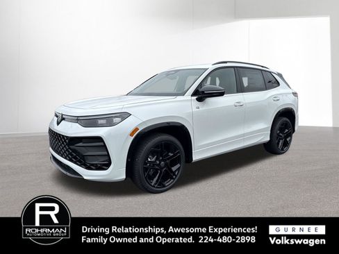 New 2026 Volkswagen Tiguan SE R-Line AWD/4WD image 4