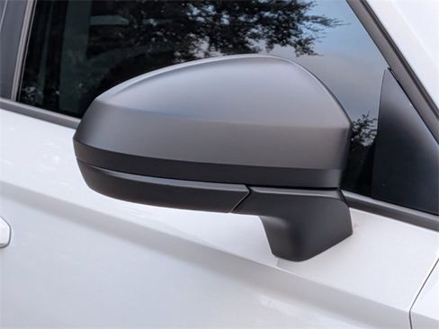 New 2026 Volkswagen Taos S image 10