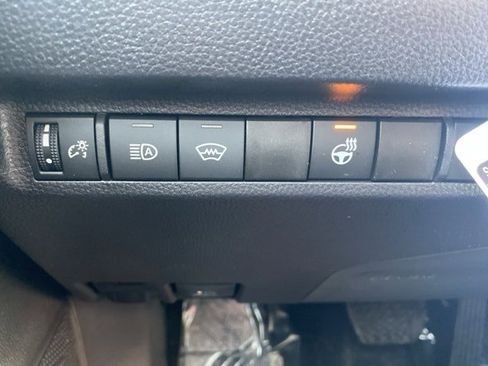 New 2025 Toyota RAV4 XLE image 30