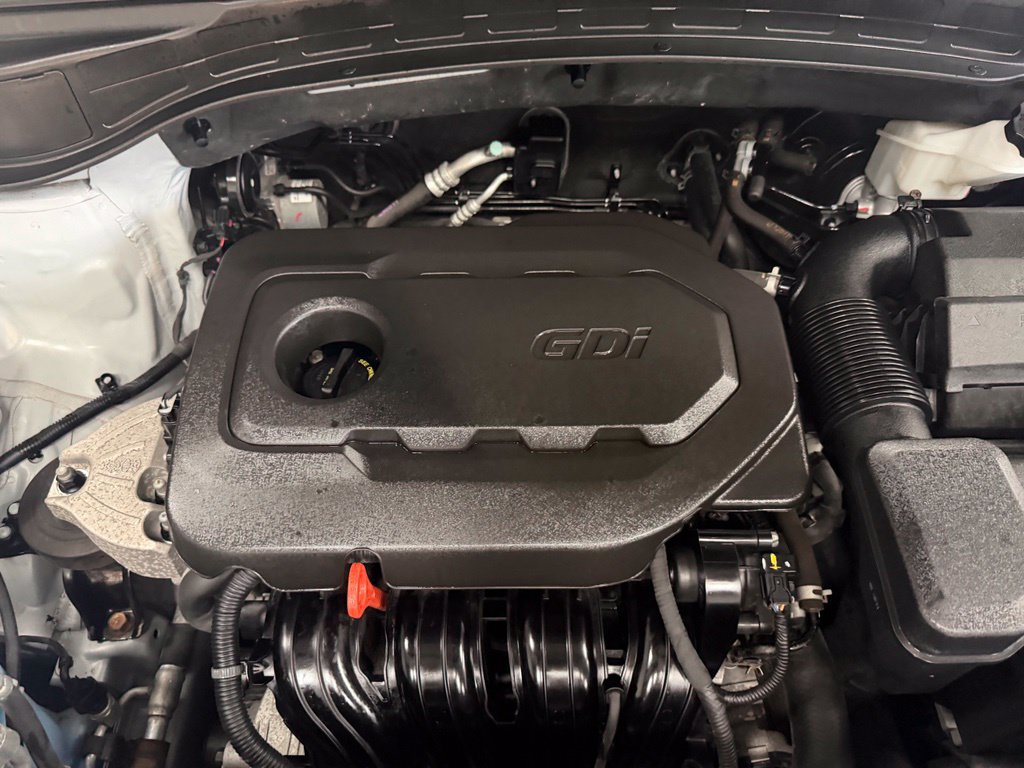 Used 2017 Hyundai Santa Fe Sport AWD/4WD image 9