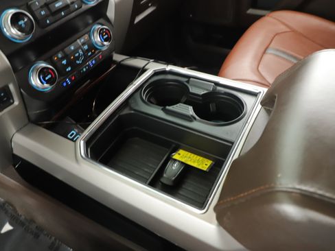 Used 2019 Ford F350 King Ranch w/ FX4 Off-Road Package image 16