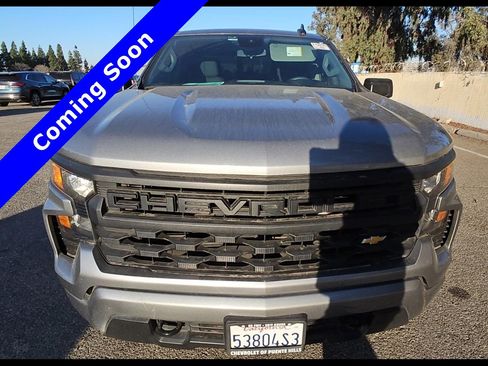 Used 2023 Chevrolet Silverado 1500 Custom RWD image 2